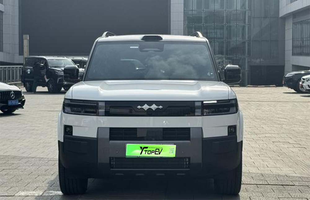 Used 2025 Titanium 7